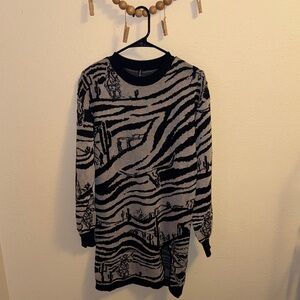 Chic Black and Gray Long Sleeve Dress